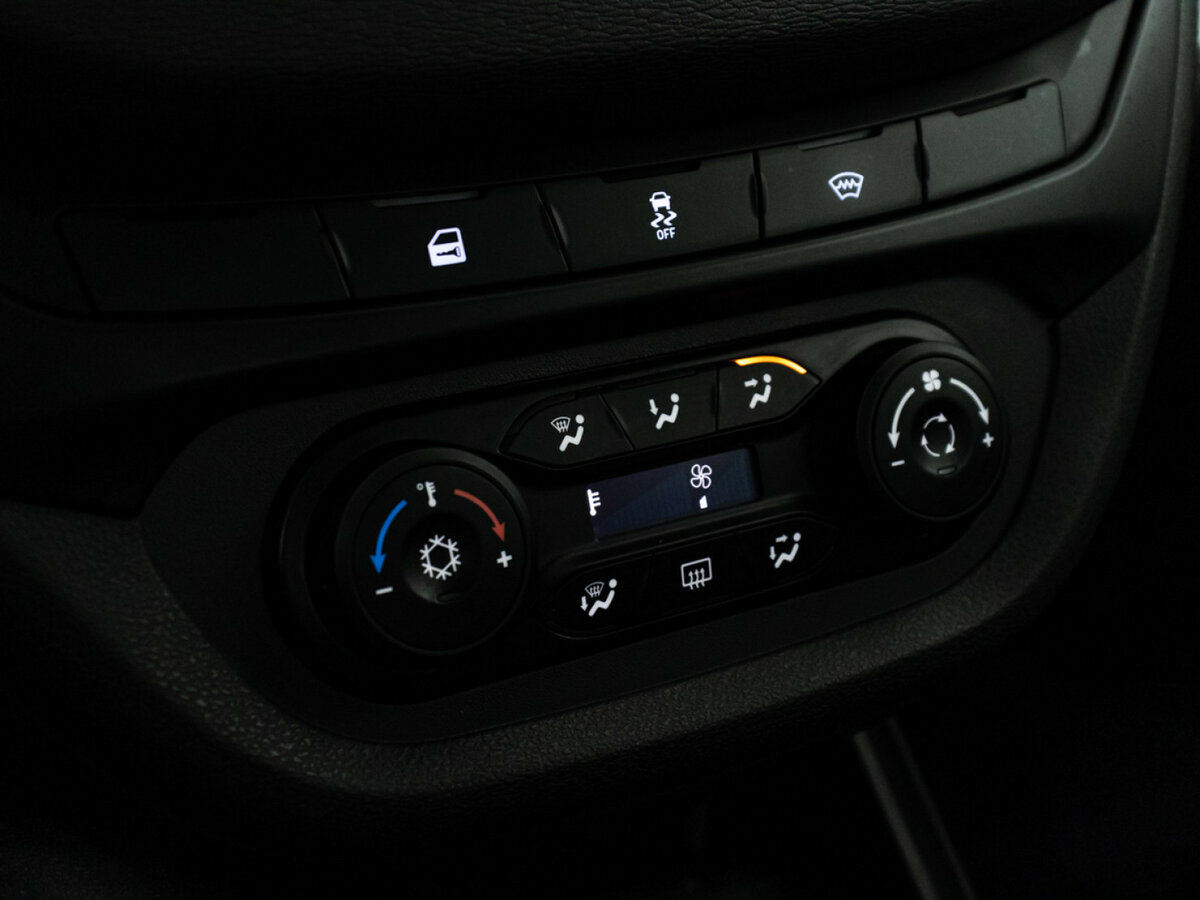 Lada (ВАЗ) Vesta 2020 года с пробегом. Фото: #14
