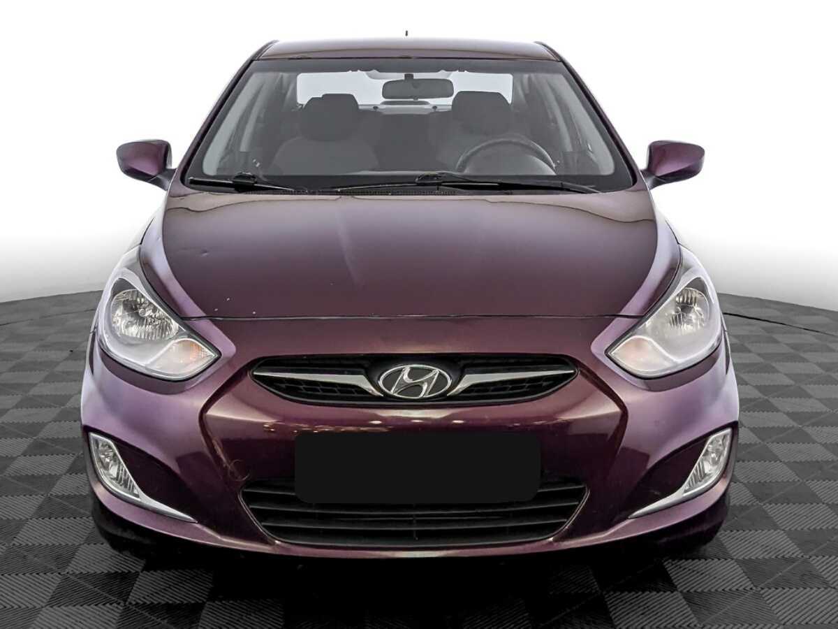 Hyundai Solaris 2012 года с пробегом. Фото: #1