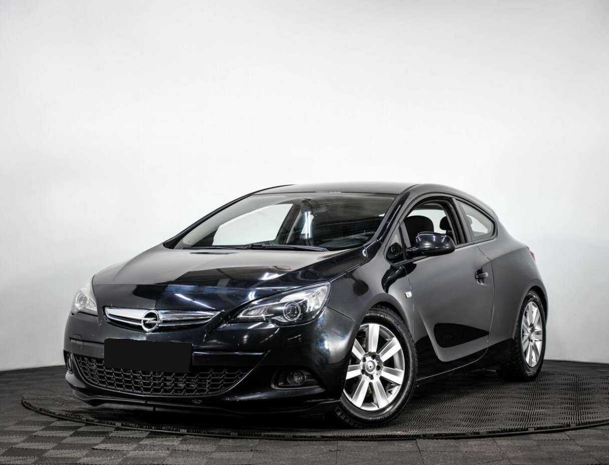 Opel Astra 2013 года с пробегом. Посмотреть фото