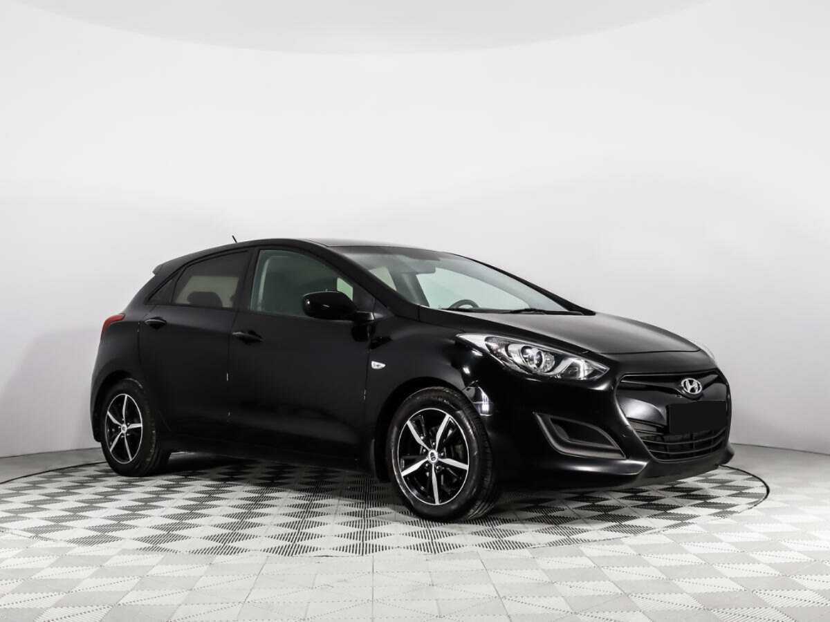Hyundai i30 2013 года с пробегом. Фото: #2