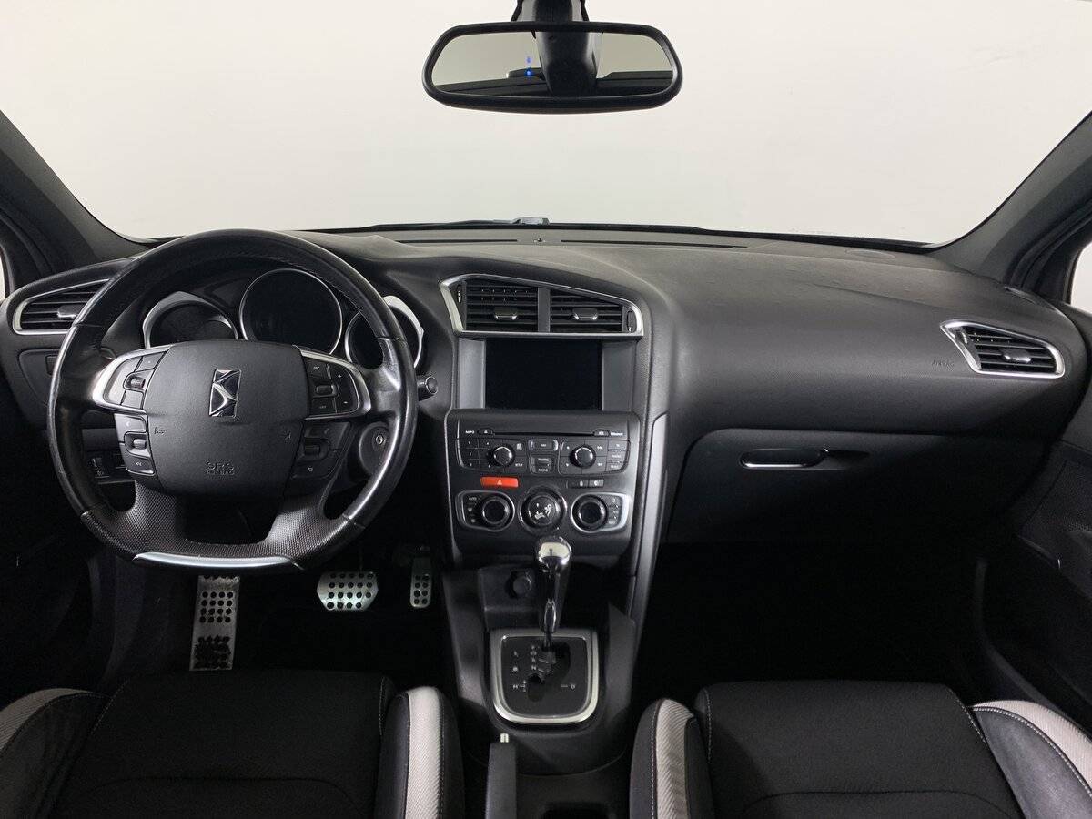 Citroen DS4 2013 года с пробегом. Фото: #12