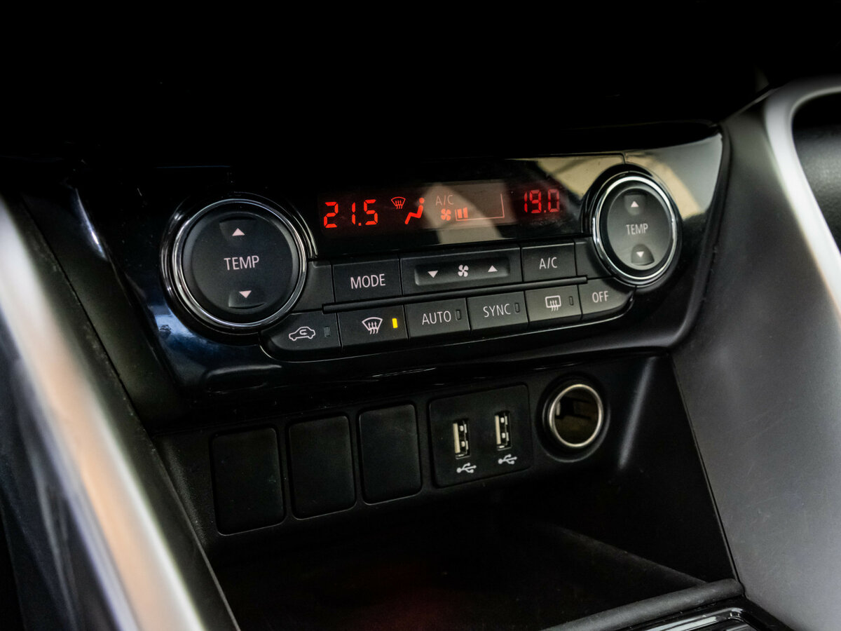 Mitsubishi Eclipse Cross 2022 года с пробегом. Фото: #18