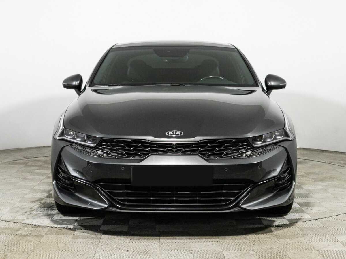 Kia K5 2021 года с пробегом. Фото: #1