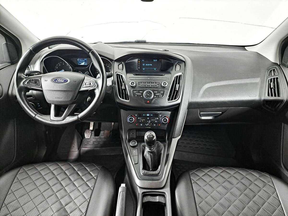 Ford Focus 2018 года с пробегом. Фото: #13
