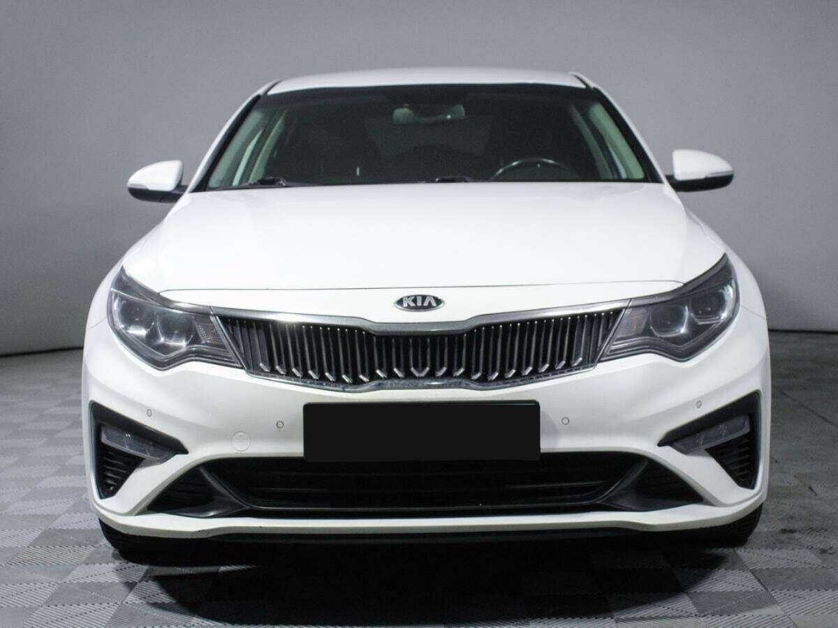 Kia Optima 2018 года с пробегом. Посмотреть фото