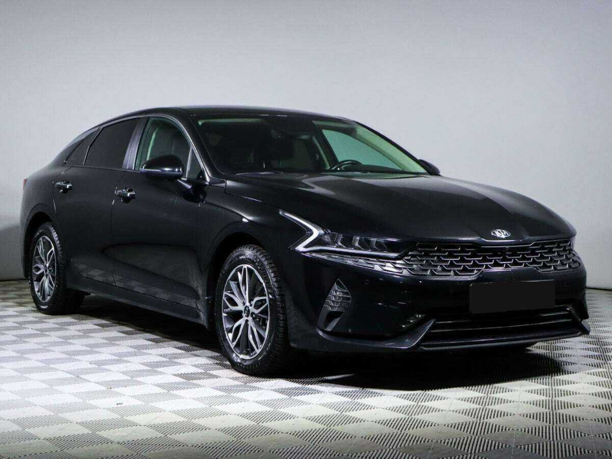 Kia K5 2021 года с пробегом. Фото: #2