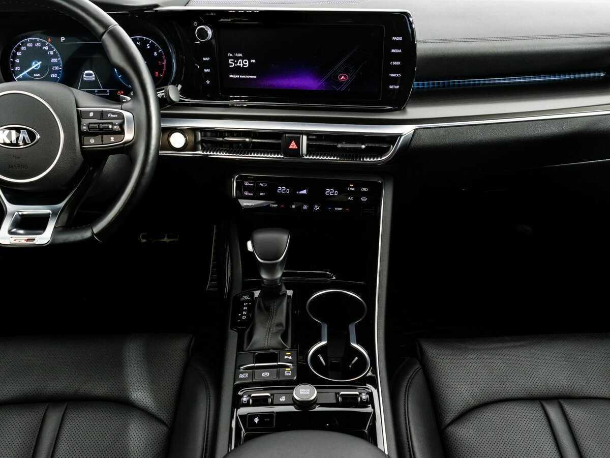 Kia K5 2020 года с пробегом. Фото: #18