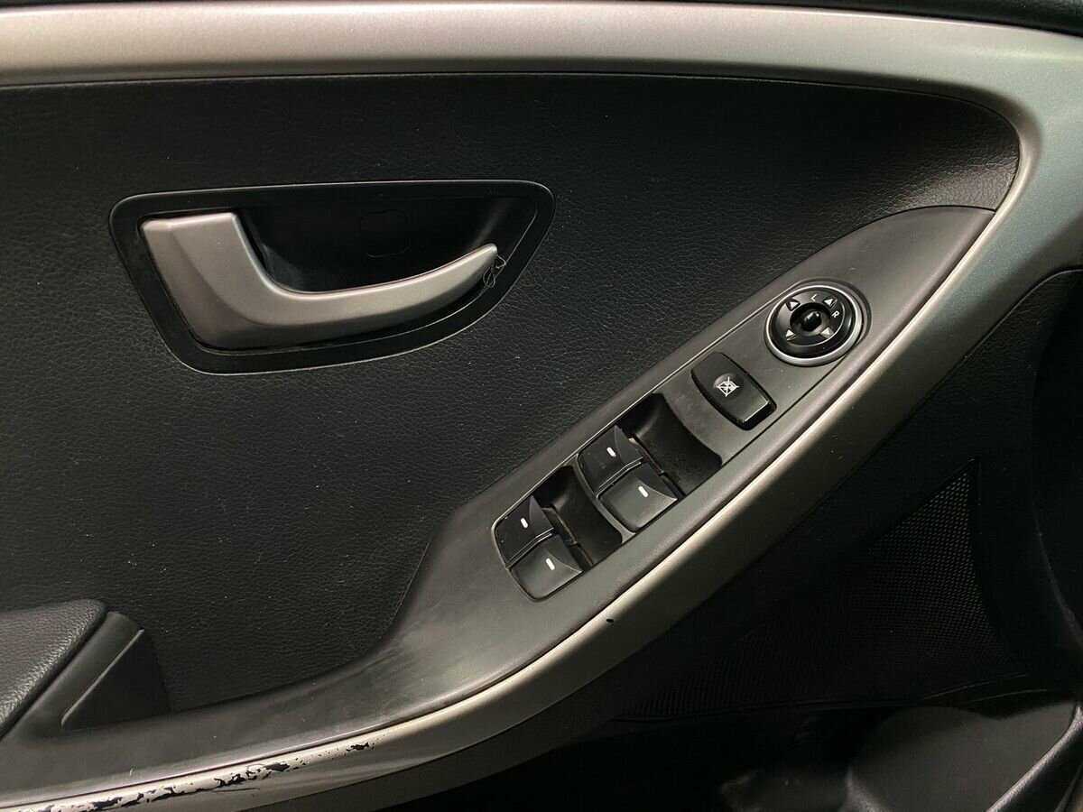 Hyundai i30 2013 года с пробегом. Фото: #14
