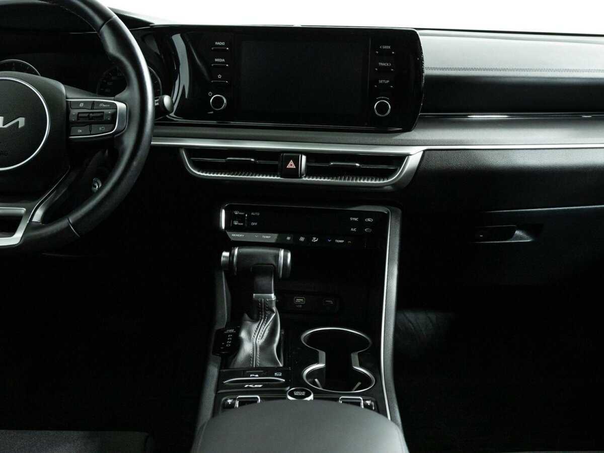 Kia K5 2021 года с пробегом. Фото: #13