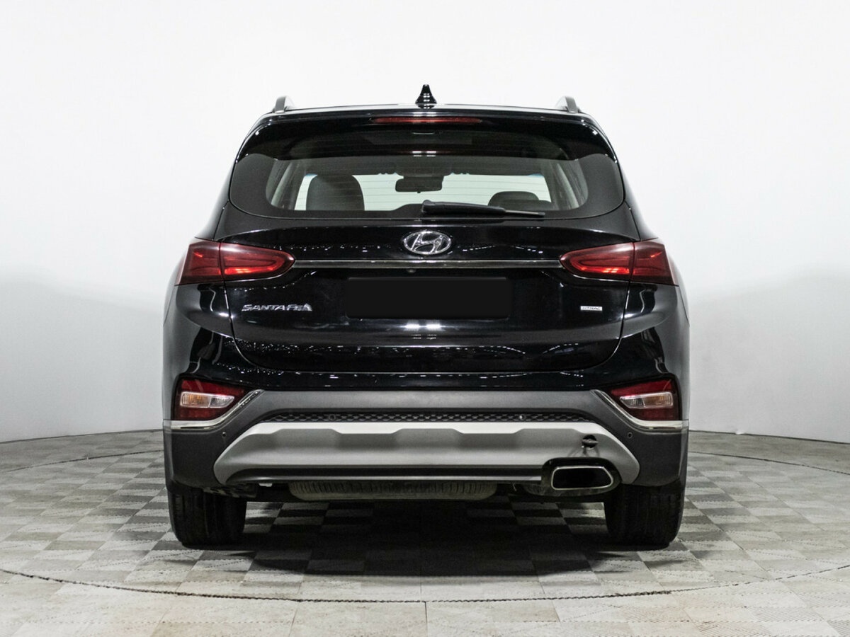 Hyundai Santa Fe 2018 года с пробегом. Фото: #4