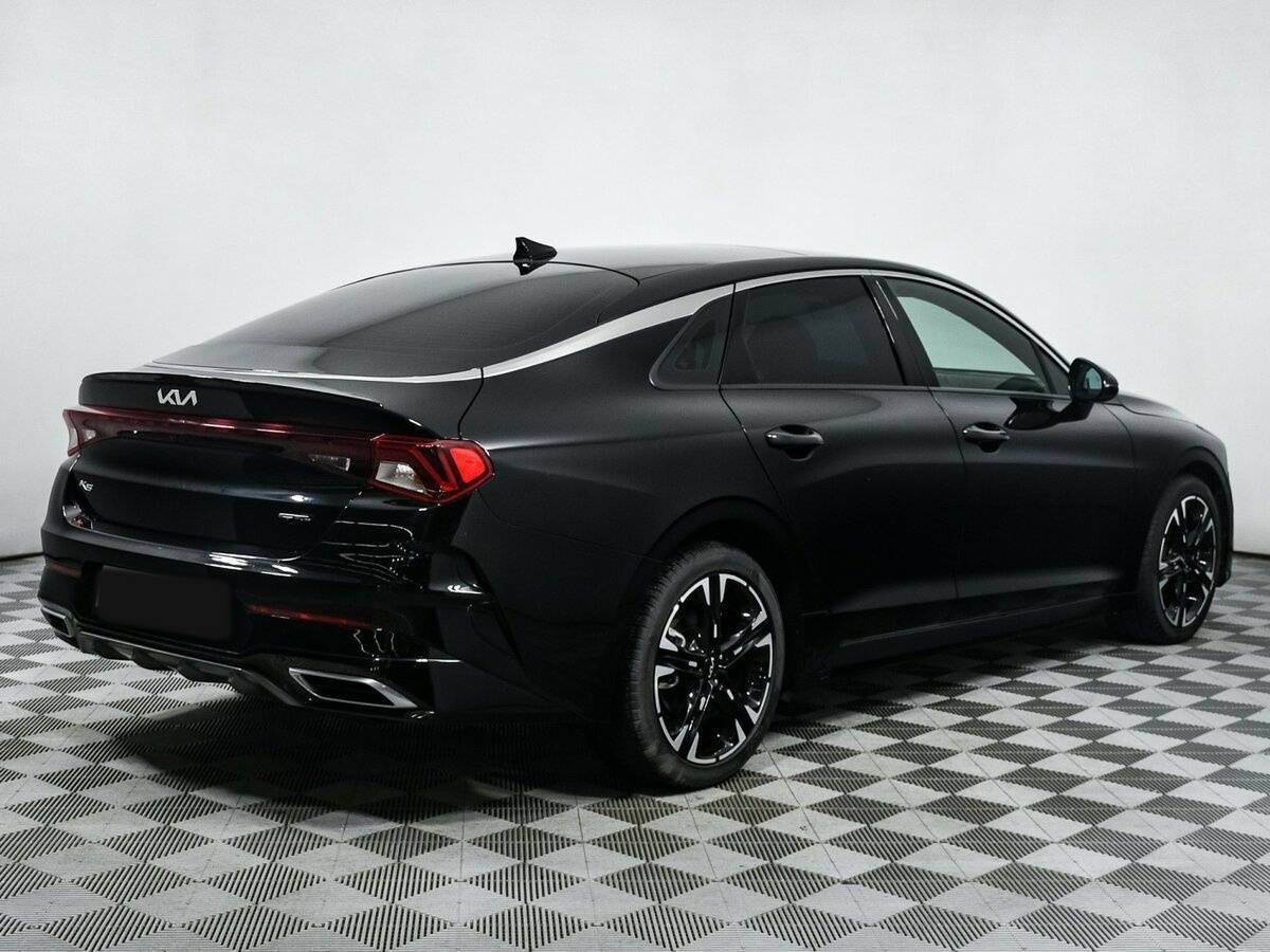 Kia K5 2021 года с пробегом. Фото: #4