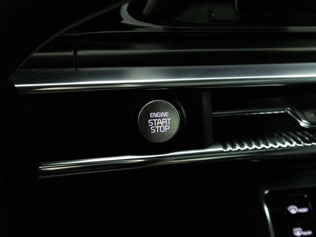 Kia K5 2021 года с пробегом. Фото: #27