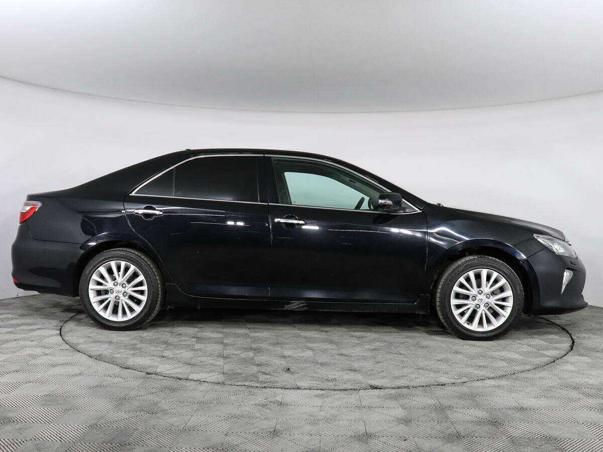 Toyota Camry 2015 года с пробегом. Фото: #3