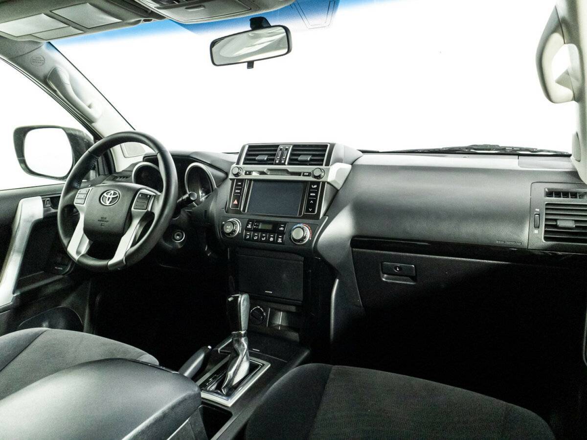 Toyota Land Cruiser Prado 2014 года с пробегом. Фото: #7