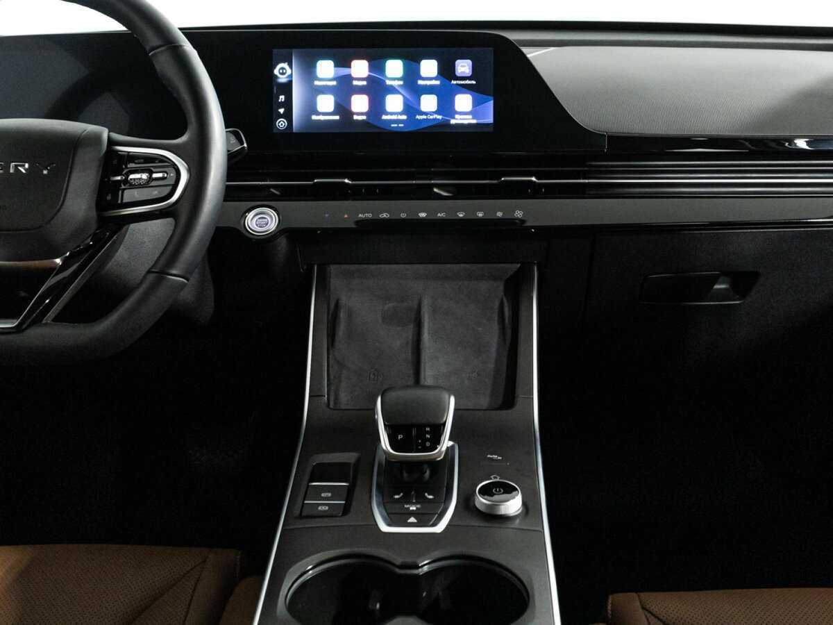 OMODA C5 2023 года с пробегом. Фото: #13