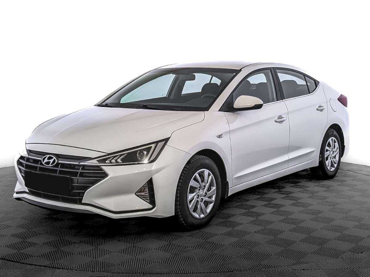 Hyundai Elantra 2020 года с пробегом. Фото: #0