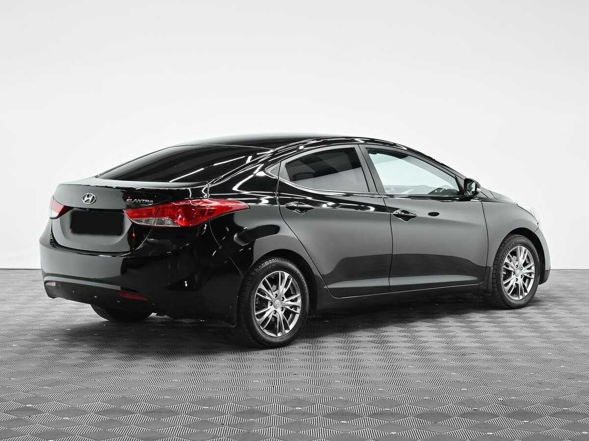Hyundai Elantra 2012 года с пробегом. Фото: #3