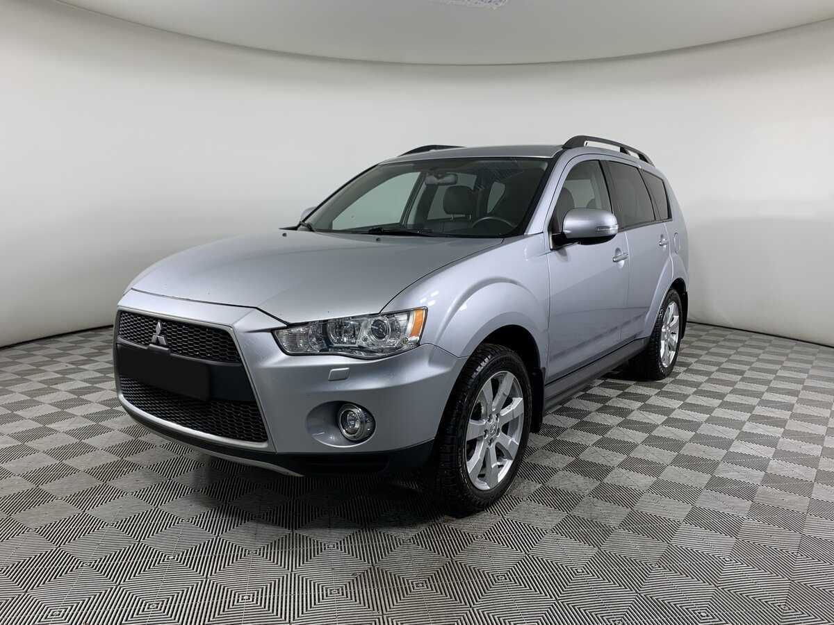 Mitsubishi Outlander 2012 года с пробегом. Фото: #0