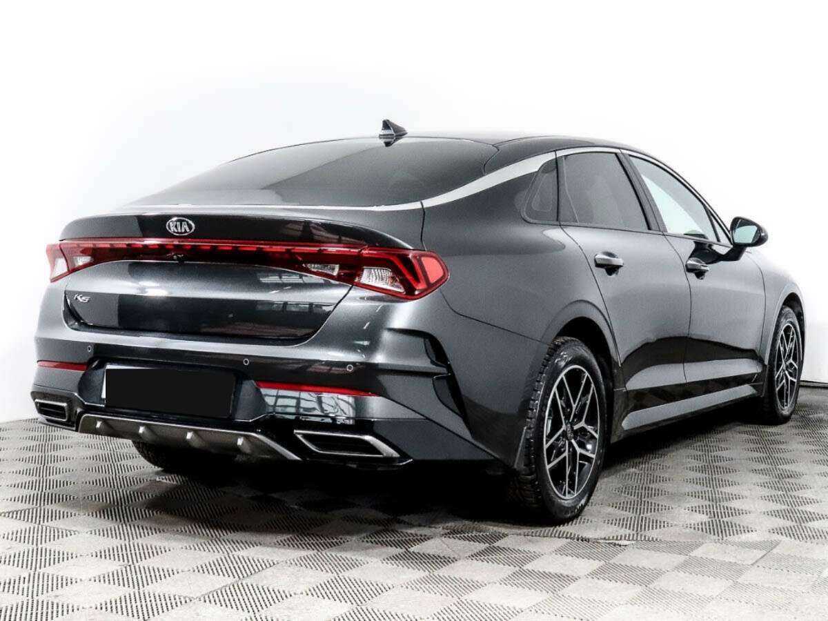 Kia K5 2021 года с пробегом. Фото: #3