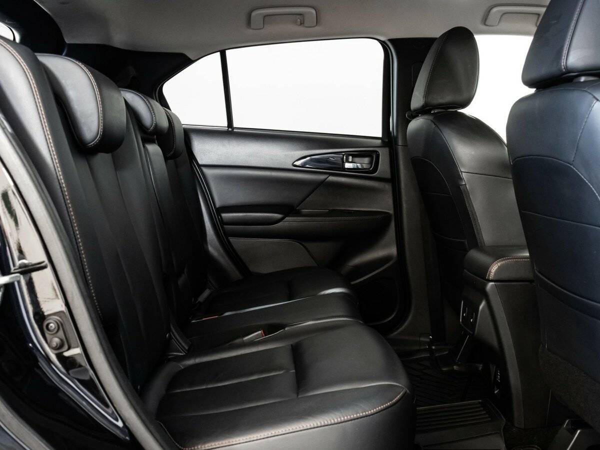 Mitsubishi Eclipse Cross 2018 года с пробегом. Фото: #17