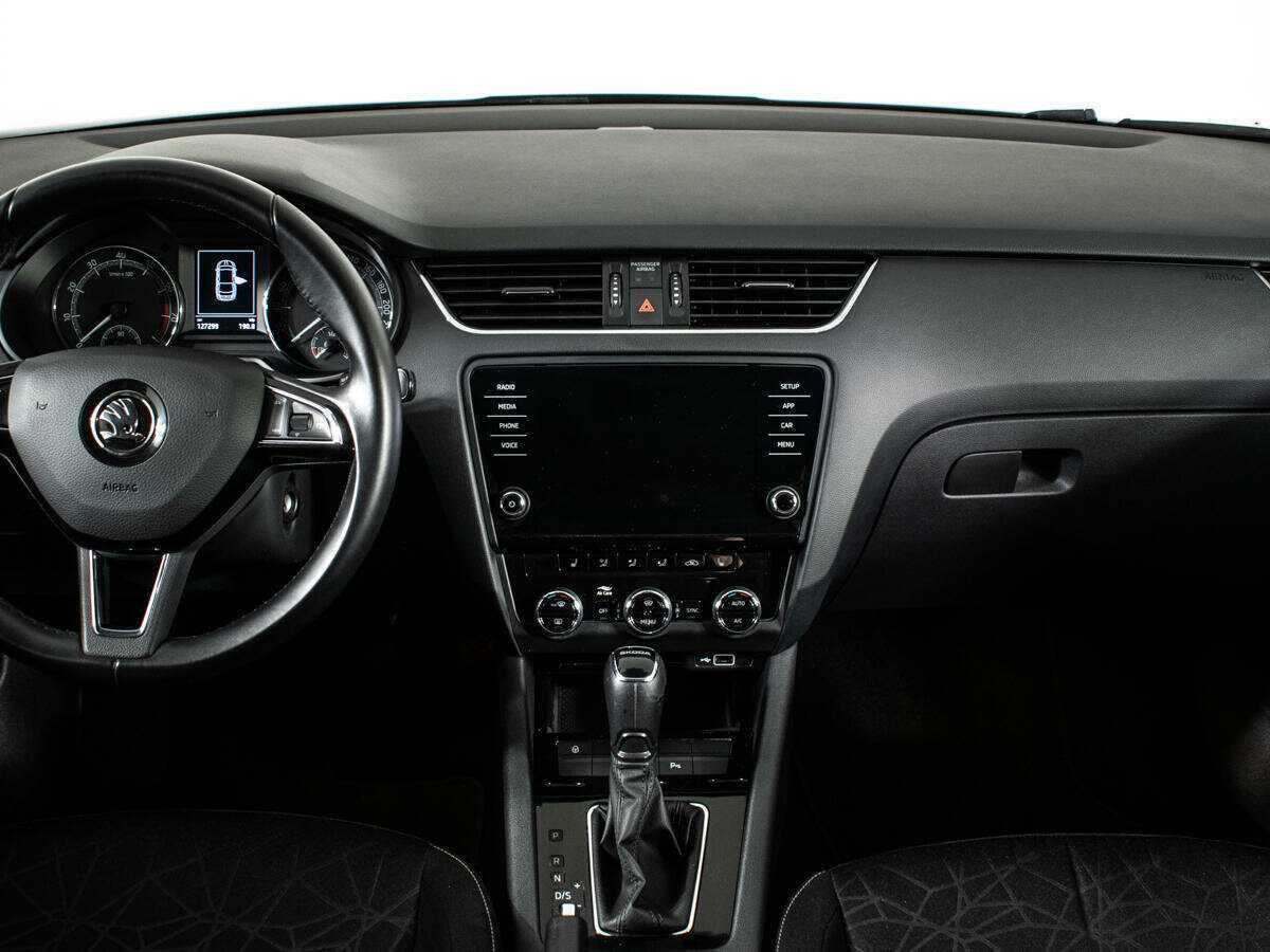 Skoda Octavia 2018 года с пробегом. Фото: #11