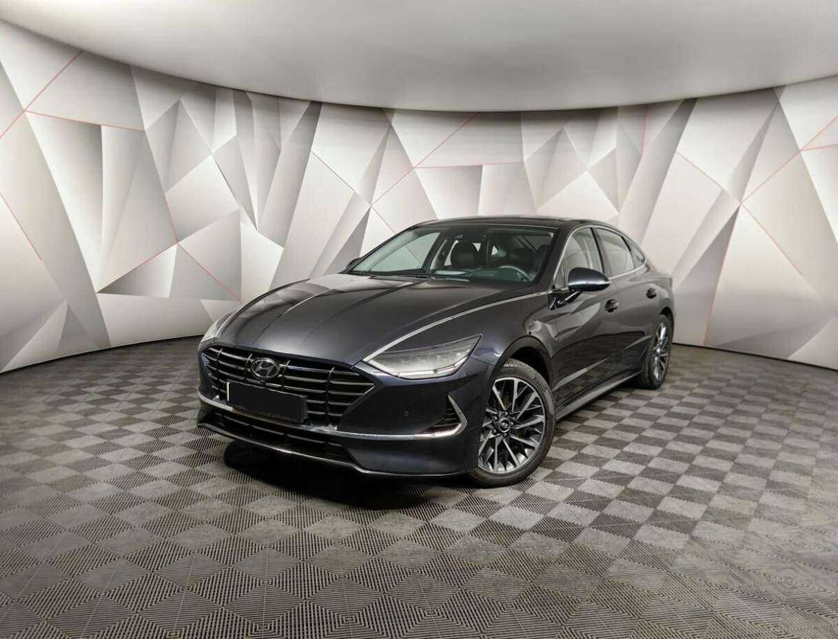 Hyundai Sonata 2022 года с пробегом. Посмотреть фото