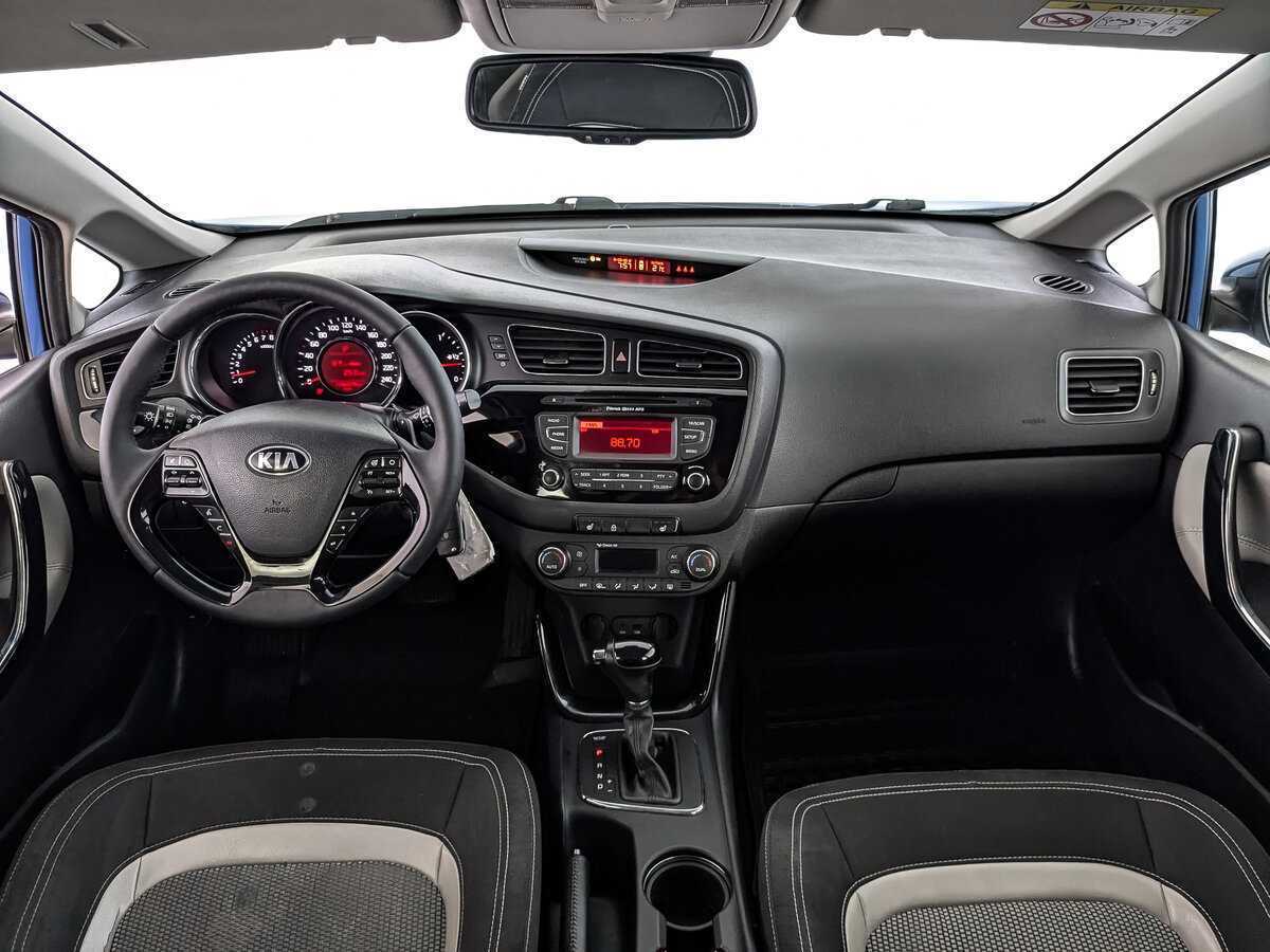 Kia Ceed 2013 года с пробегом. Фото: #9