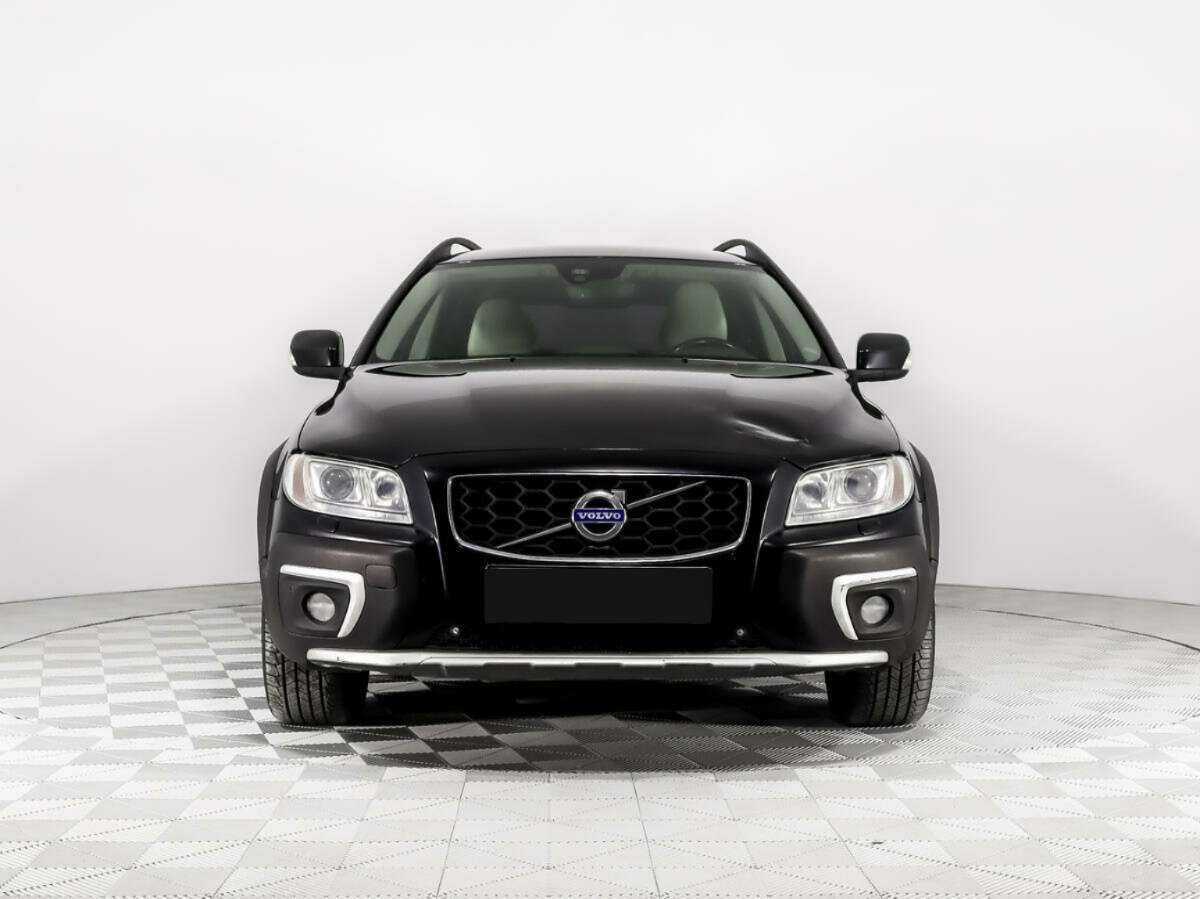 Volvo XC70 2014 года с пробегом. Фото: #1