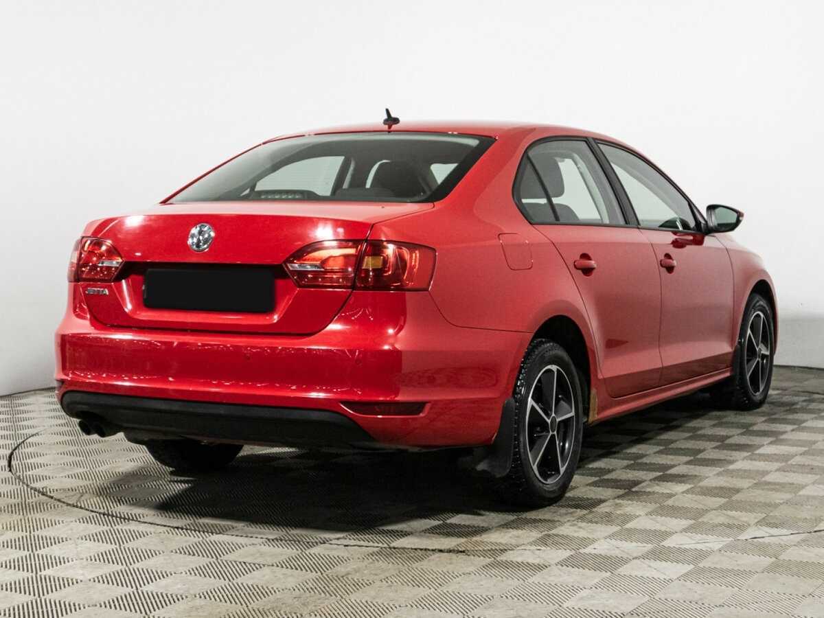 Volkswagen Jetta 2012 года с пробегом. Фото: #4