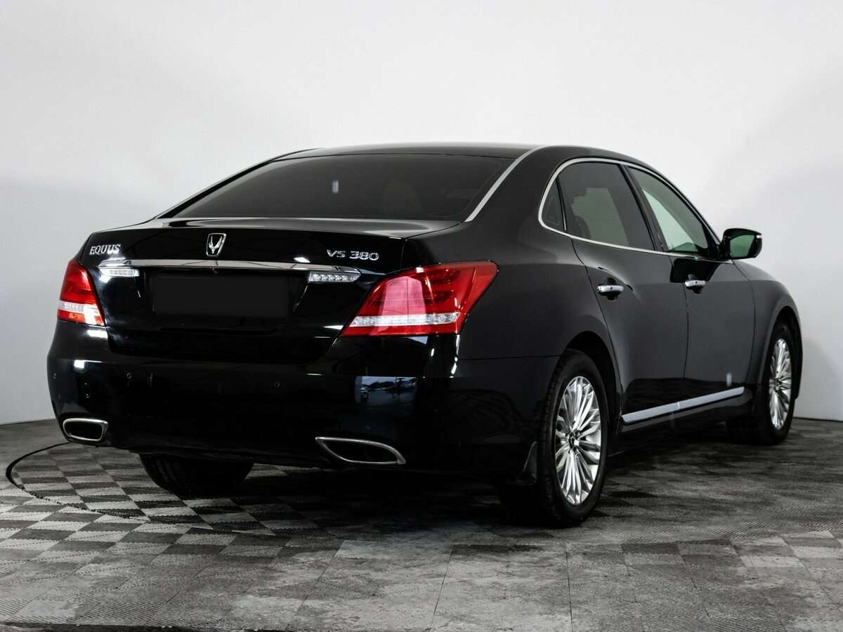 Hyundai Equus 2015 года с пробегом. Фото: #4