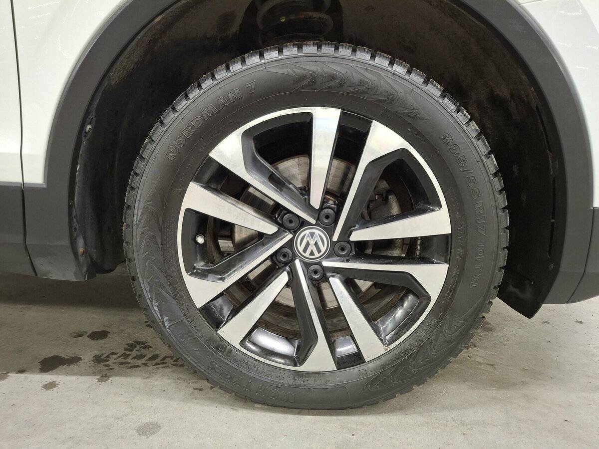 Volkswagen Tiguan 2020 года с пробегом. Фото: #16