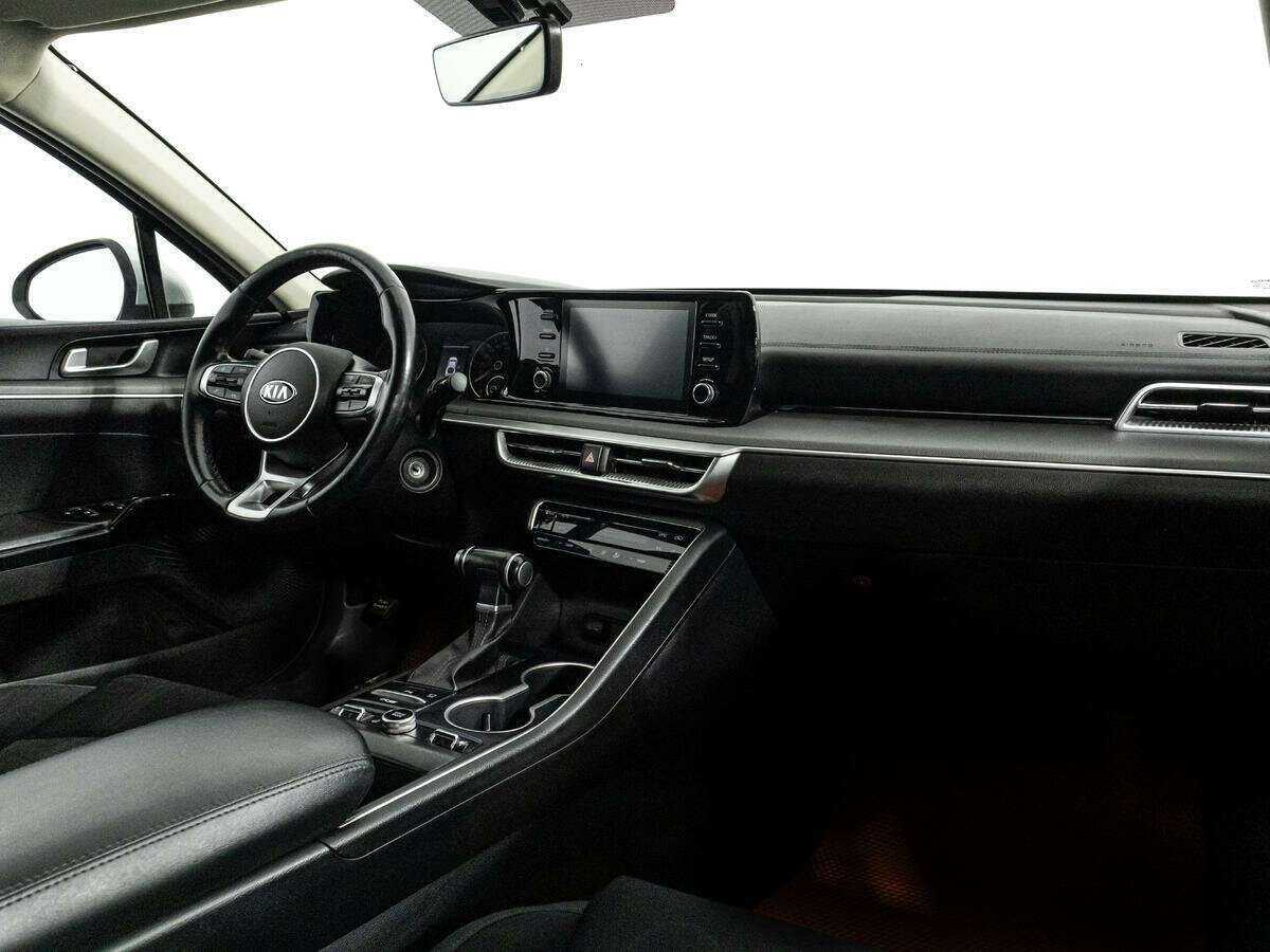 Kia K5 2020 года с пробегом. Фото: #8