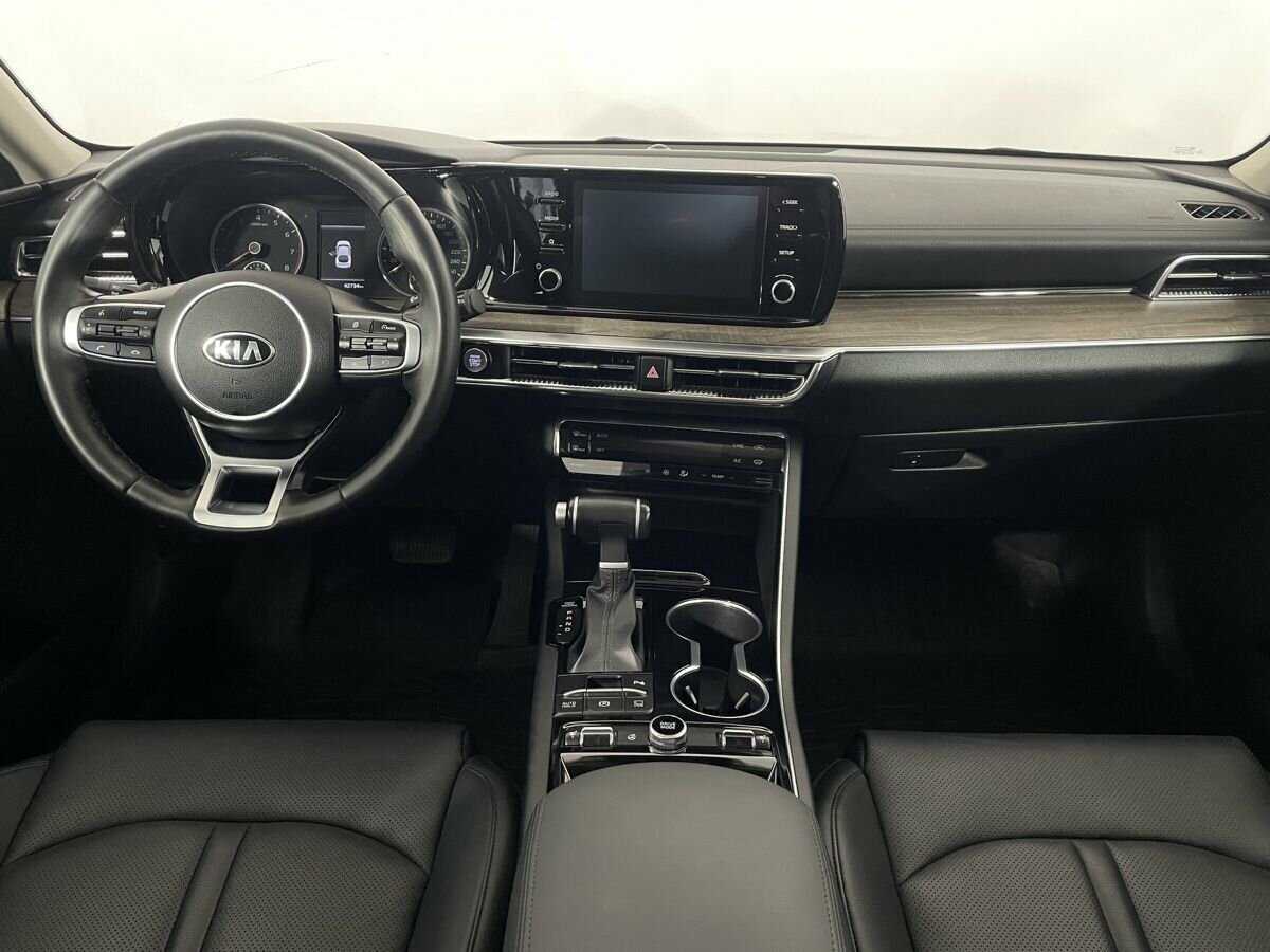 Kia K5 2021 года с пробегом. Фото: #5