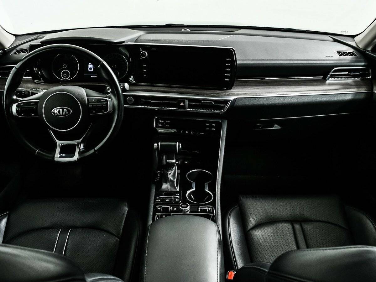 Kia K5 2020 года с пробегом. Фото: #10