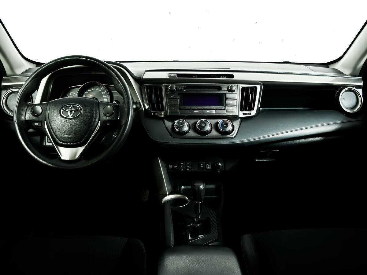 Toyota RAV4 2013 года с пробегом. Фото: #10