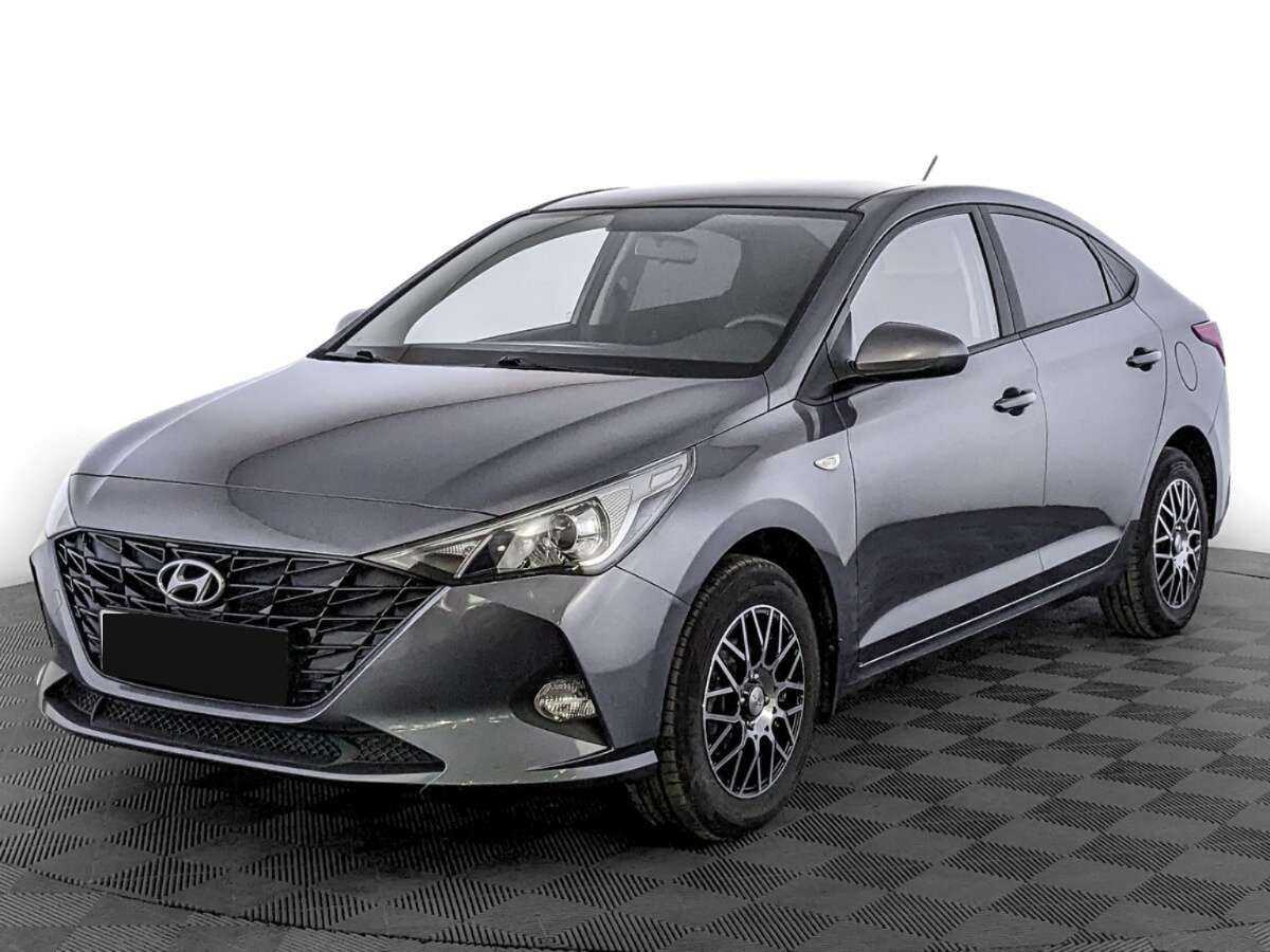 Hyundai Solaris 2021 года с пробегом. Посмотреть фото