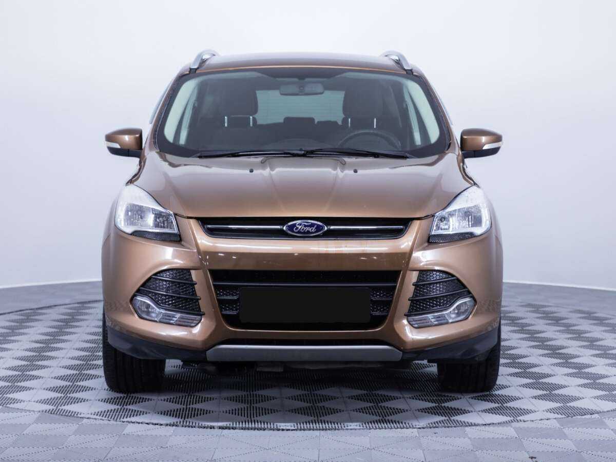 Ford Kuga 2013 года с пробегом. Фото: #1