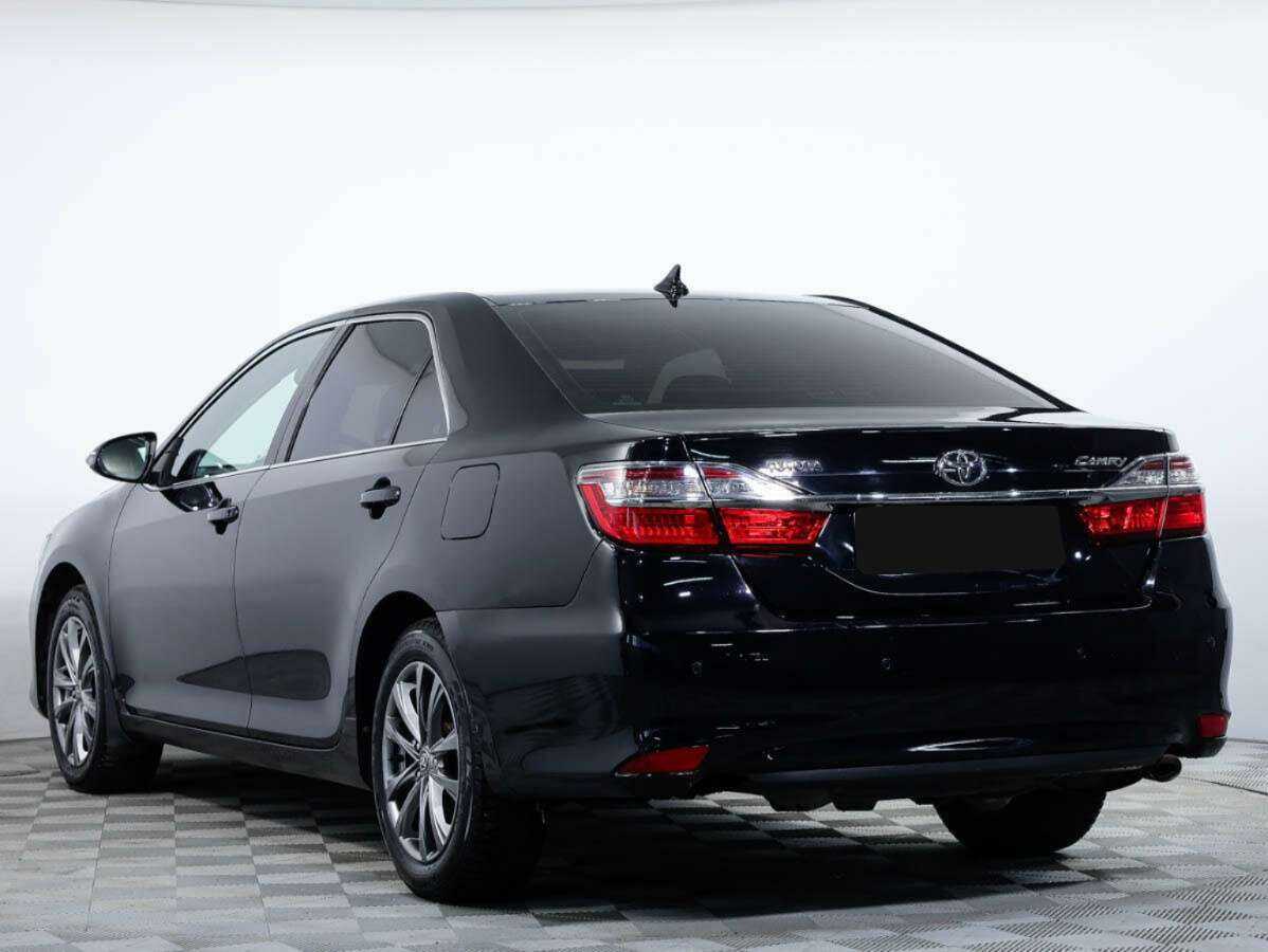 Toyota Camry 2016 года с пробегом. Фото: #5