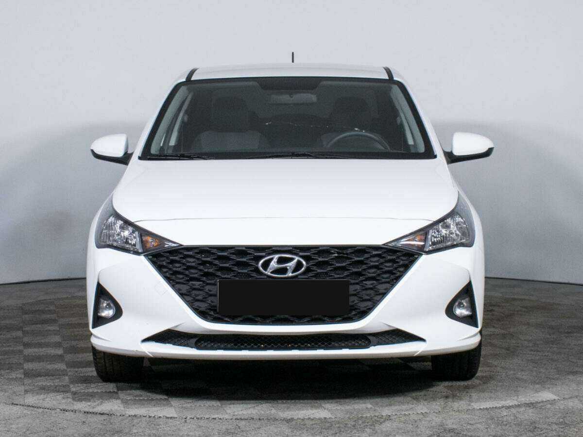 Hyundai Solaris 2021 года с пробегом. Фото: #1