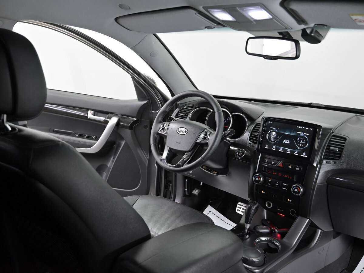 Kia Sorento 2012 года с пробегом. Фото: #7