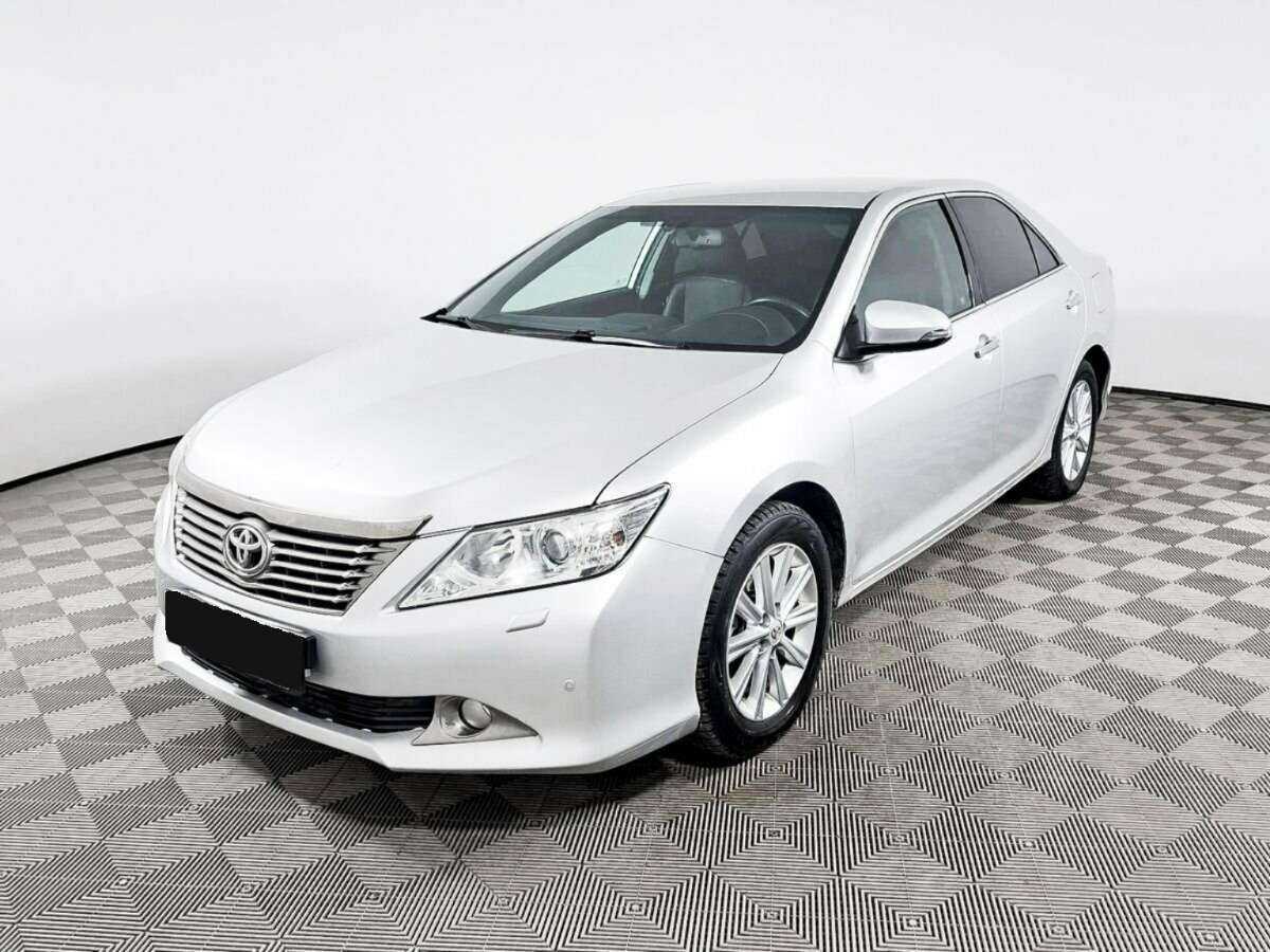 Toyota Camry 2014 года с пробегом. Фото: #0