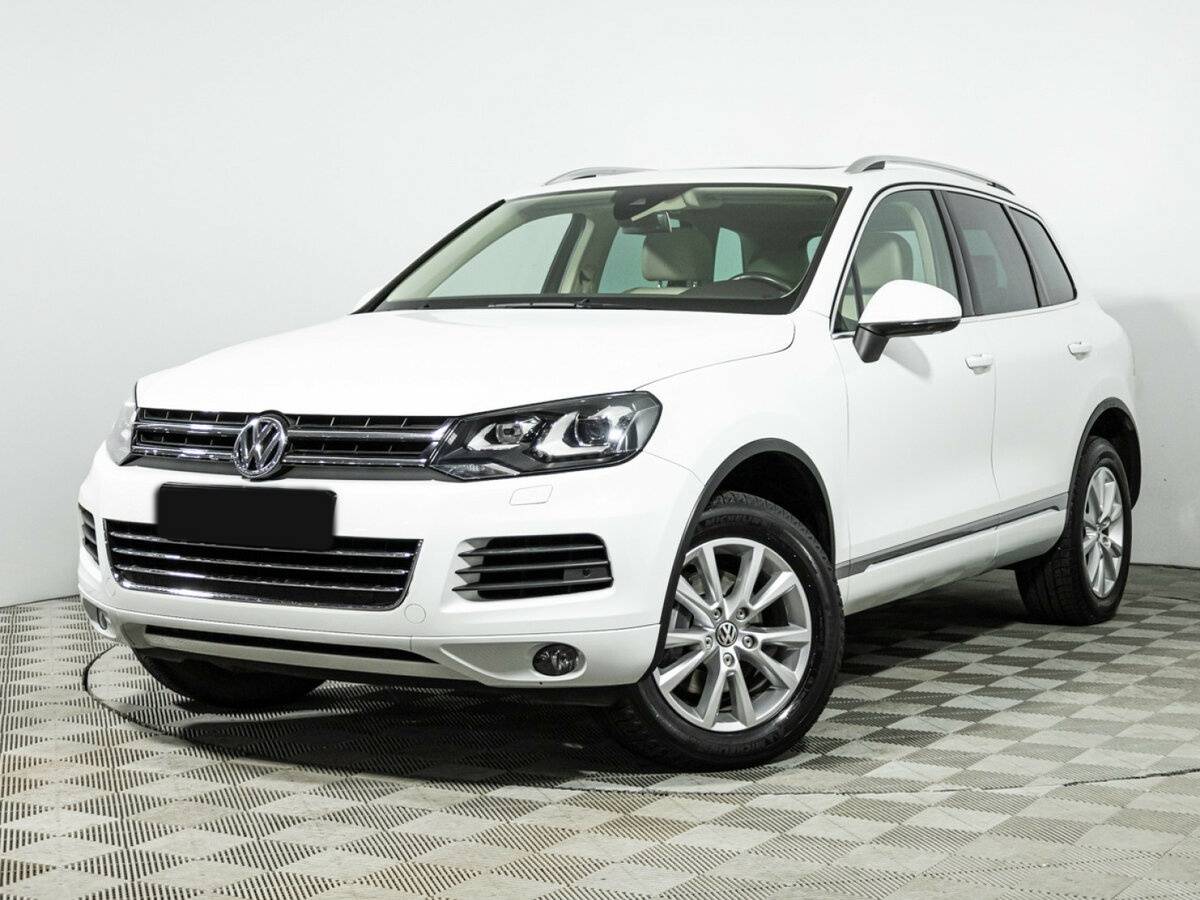 Volkswagen Touareg 2013 года с пробегом. Посмотреть фото