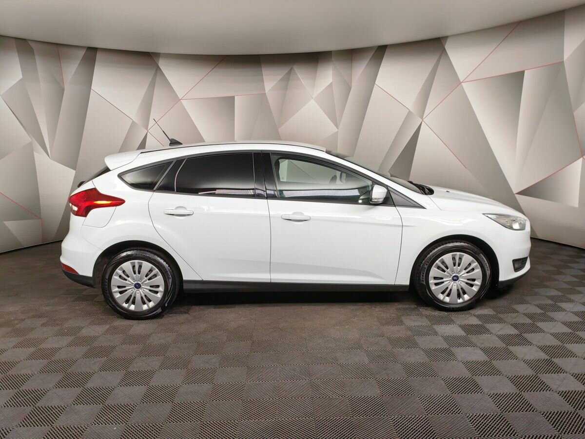Ford Focus 2019 года с пробегом. Фото: #5