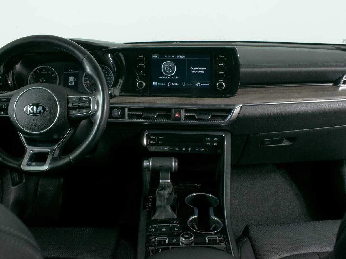 Kia K5 2020 года с пробегом. Фото: #10