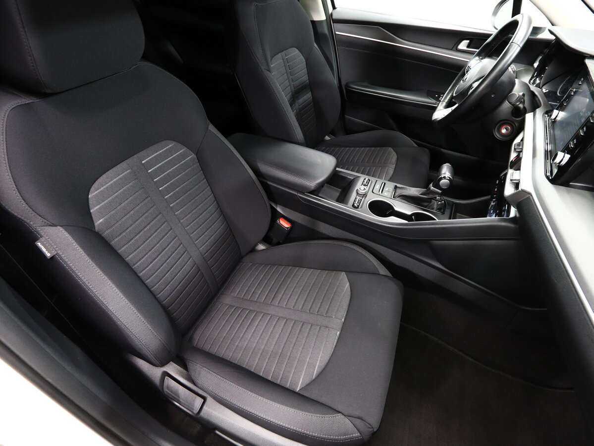 Kia K5 2021 года с пробегом. Фото: #13