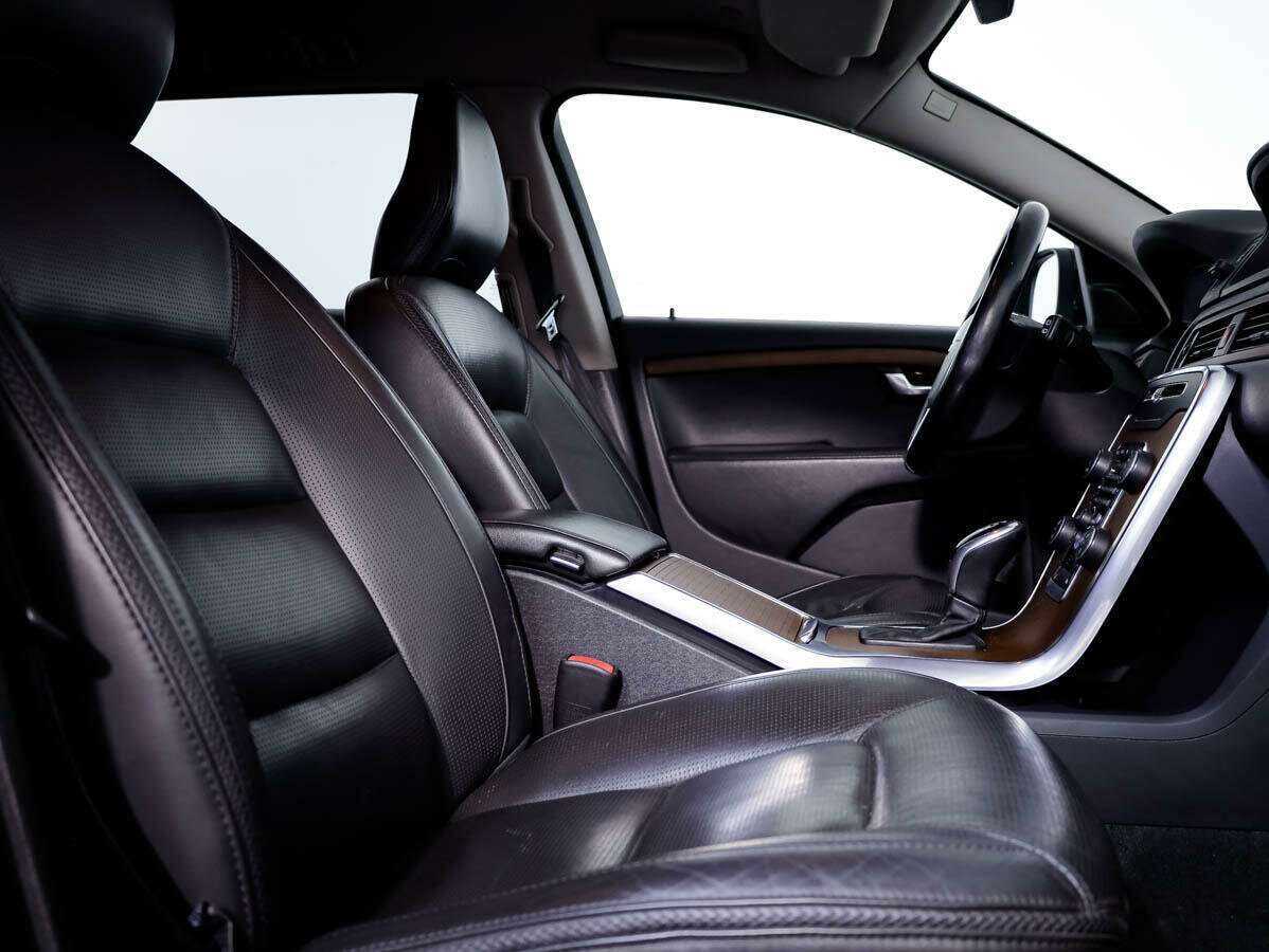 Volvo XC70 2014 года с пробегом. Фото: #10