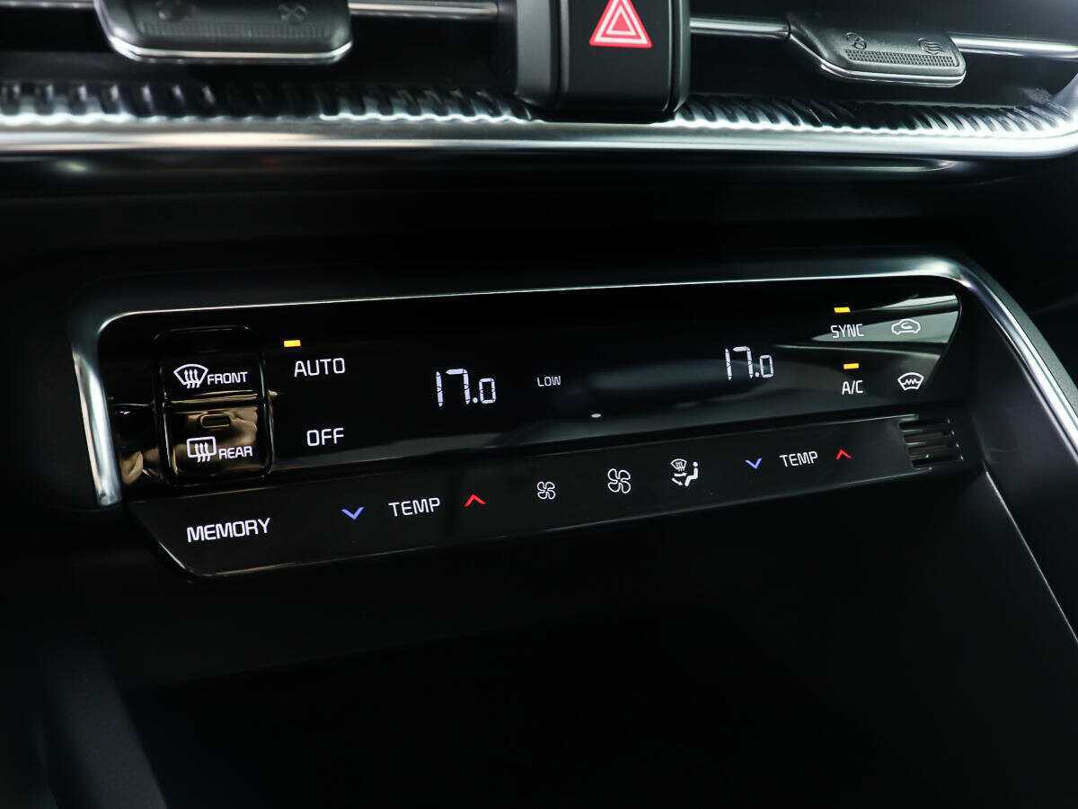 Kia K5 2020 года с пробегом. Фото: #15