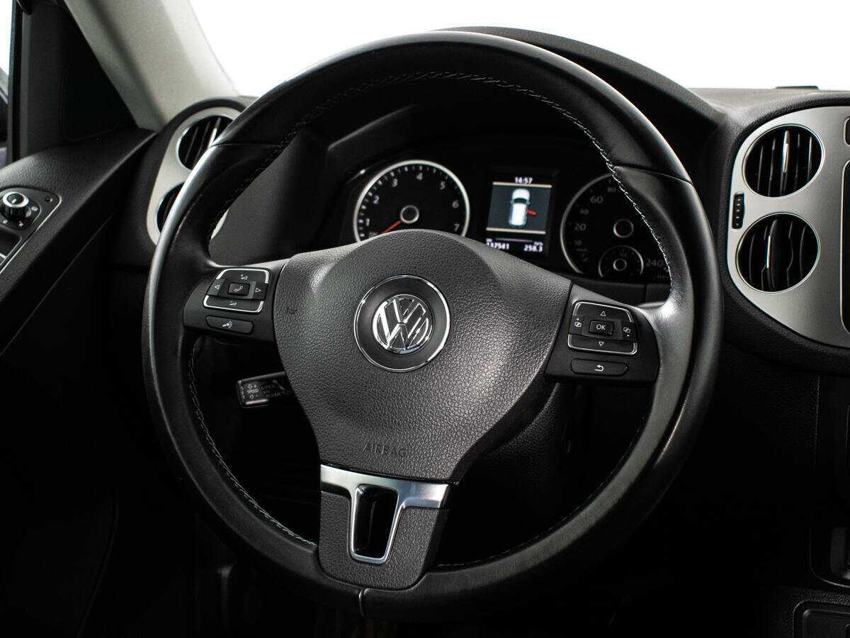 Volkswagen Tiguan 2013 года с пробегом. Фото: #13