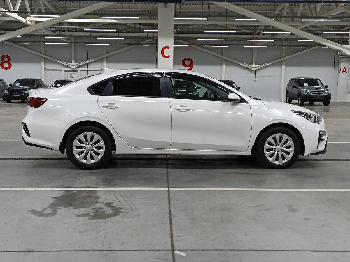 Kia Cerato 2019 года с пробегом. Фото: #3