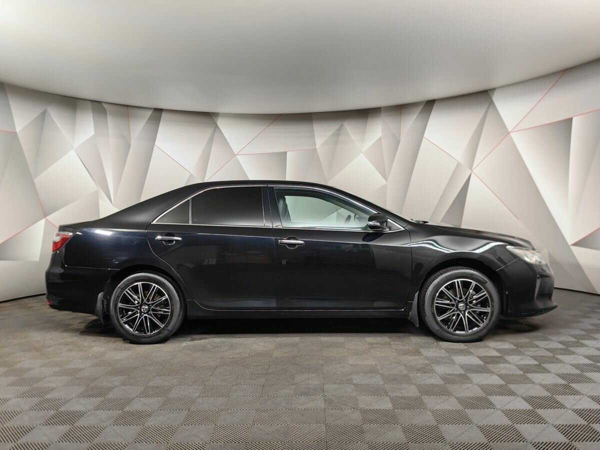 Toyota Camry 2015 года с пробегом. Фото: #5
